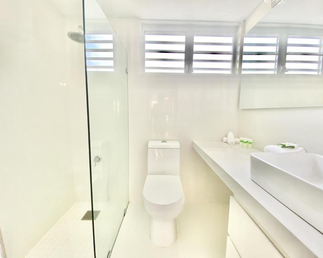 Appartamento Kasa El Sol By The Sea With Pool And Parking San Juan Esterno foto