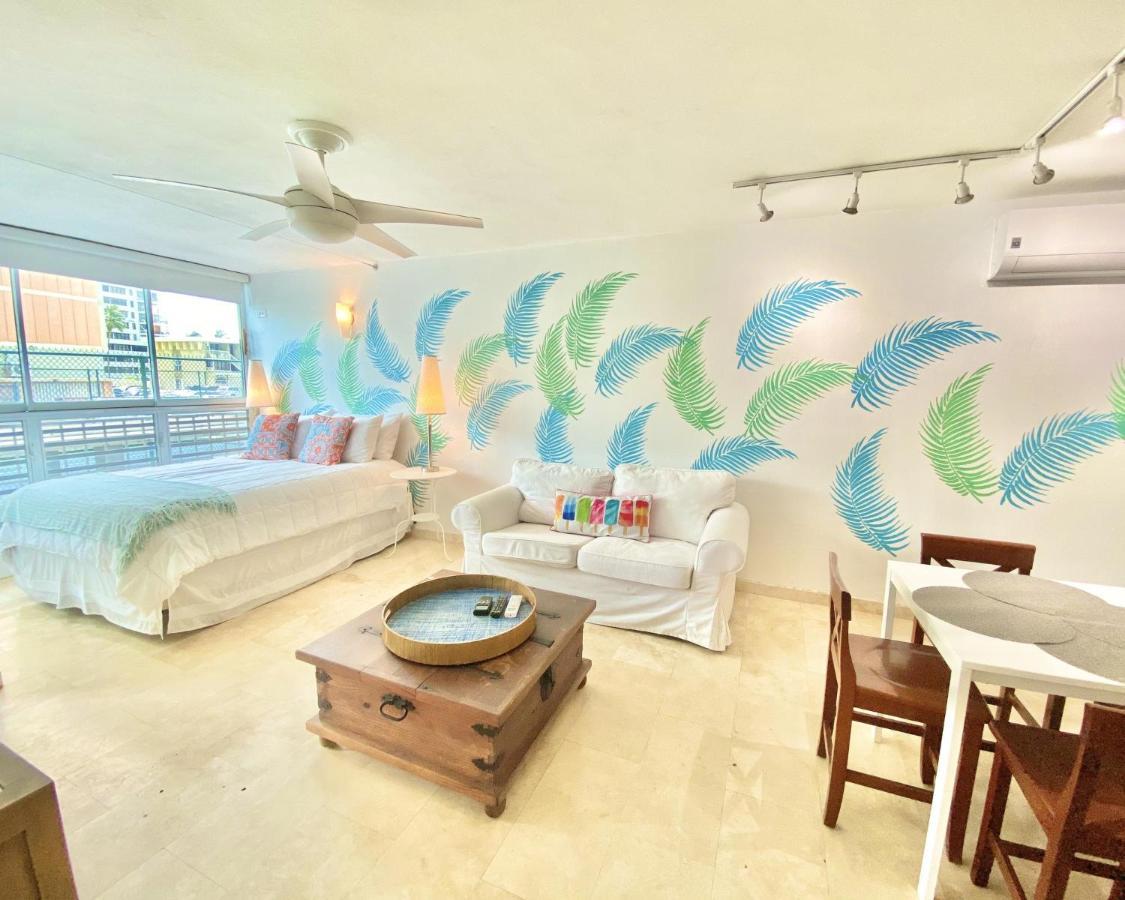 Appartamento Kasa El Sol By The Sea With Pool And Parking San Juan Esterno foto