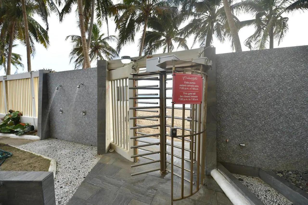 Appartamento Kasa El Sol By The Sea With Pool And Parking San Juan Esterno foto